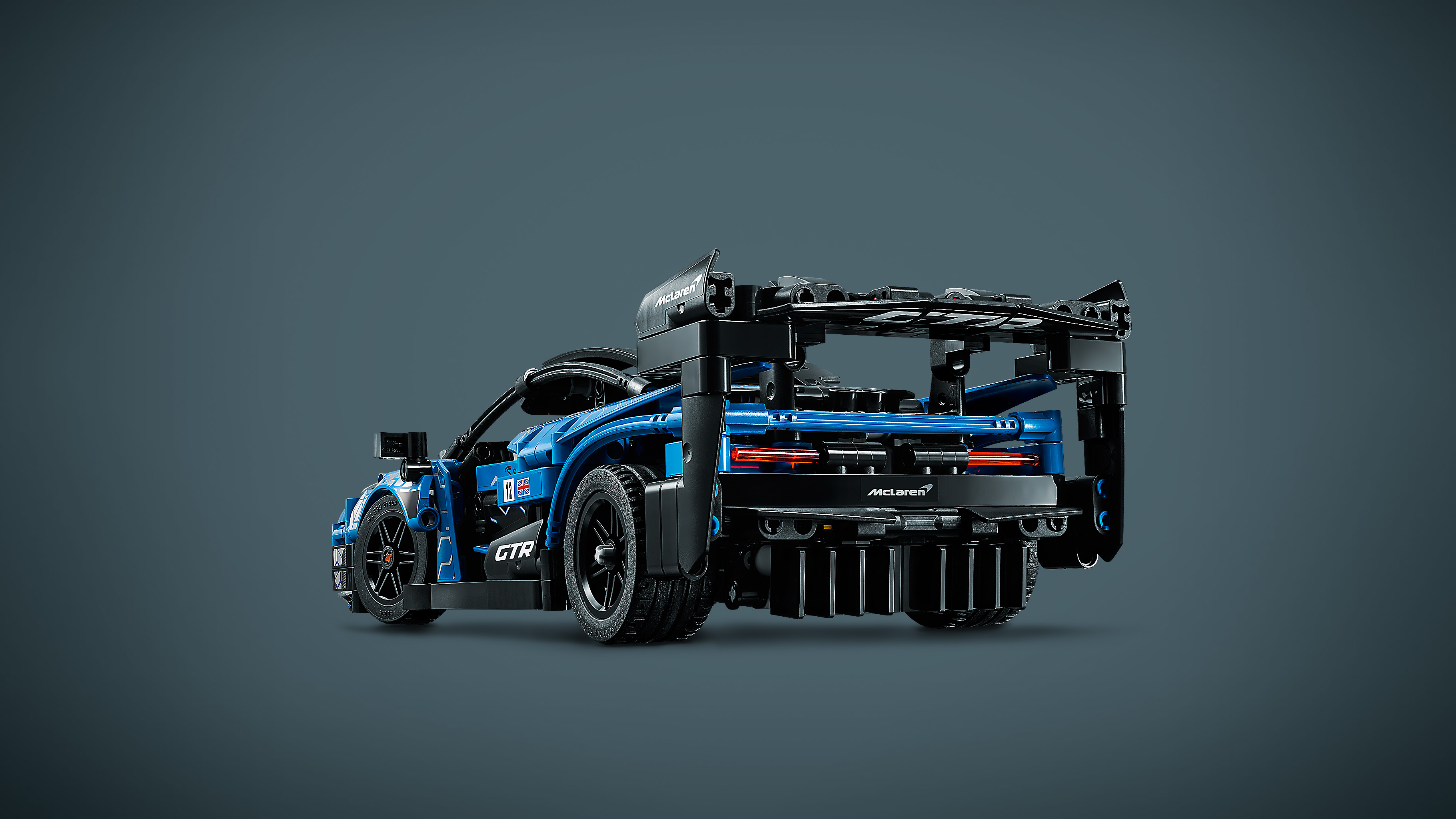 LEGO dropt betaalbare en extreme Technic McLaren Senna GTR