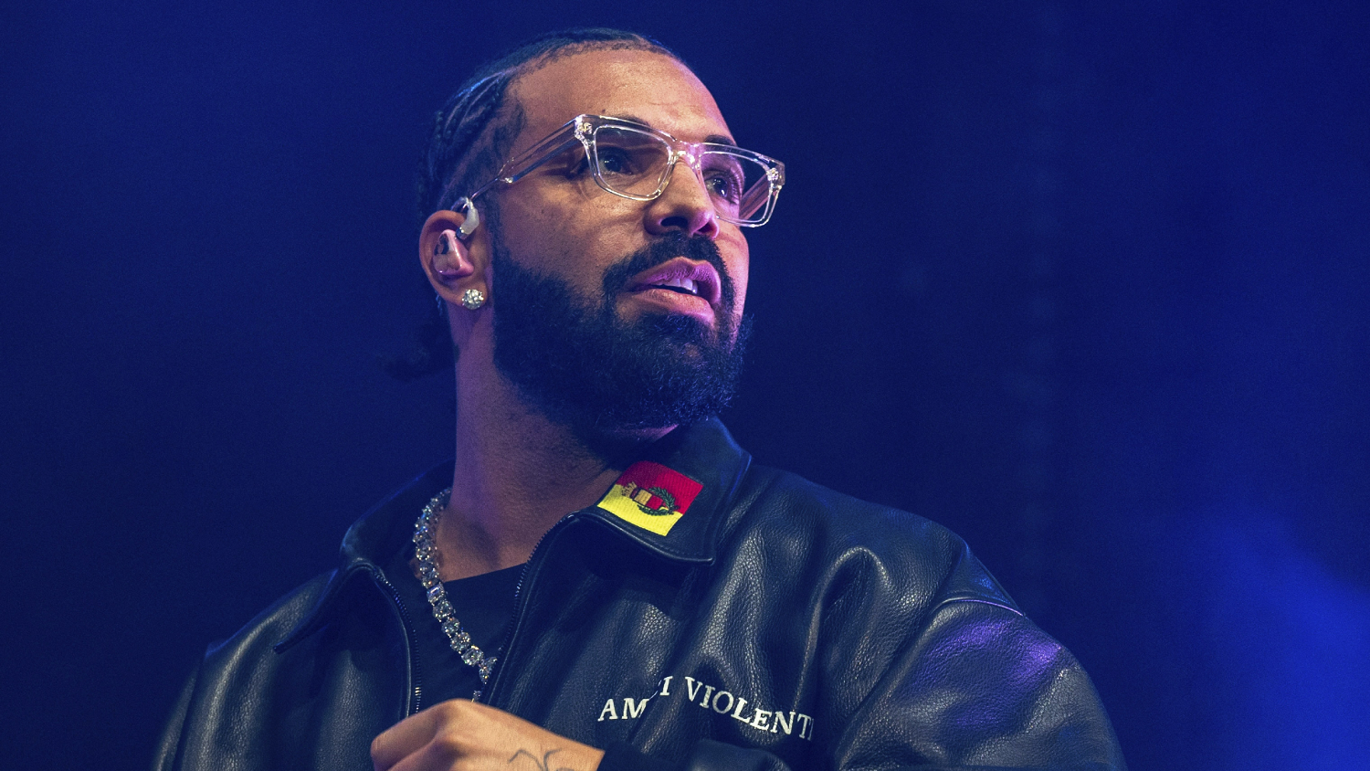 Drake going all in on Chiefs with bonkers Super Bowl bets